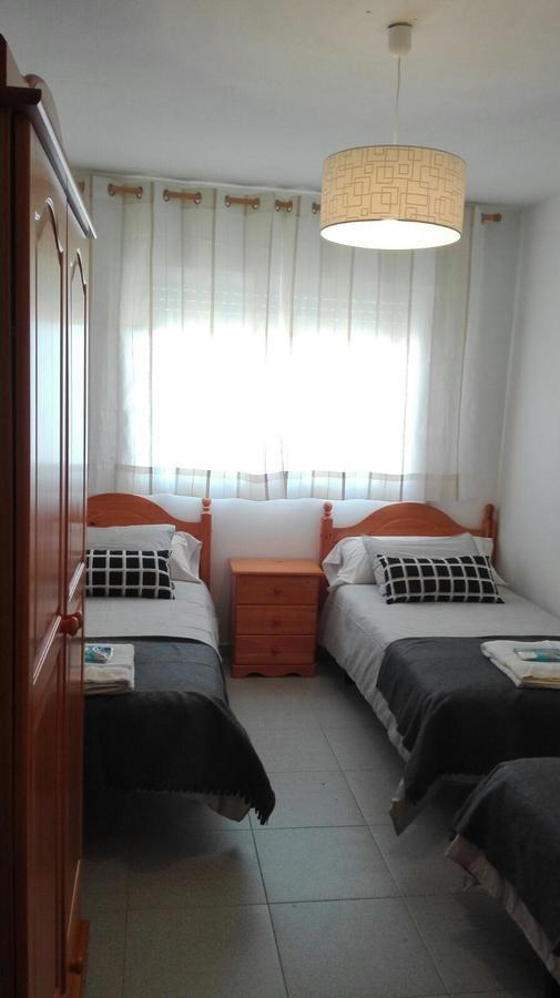 Apartamentos Loyo Portomarin Bagian luar foto